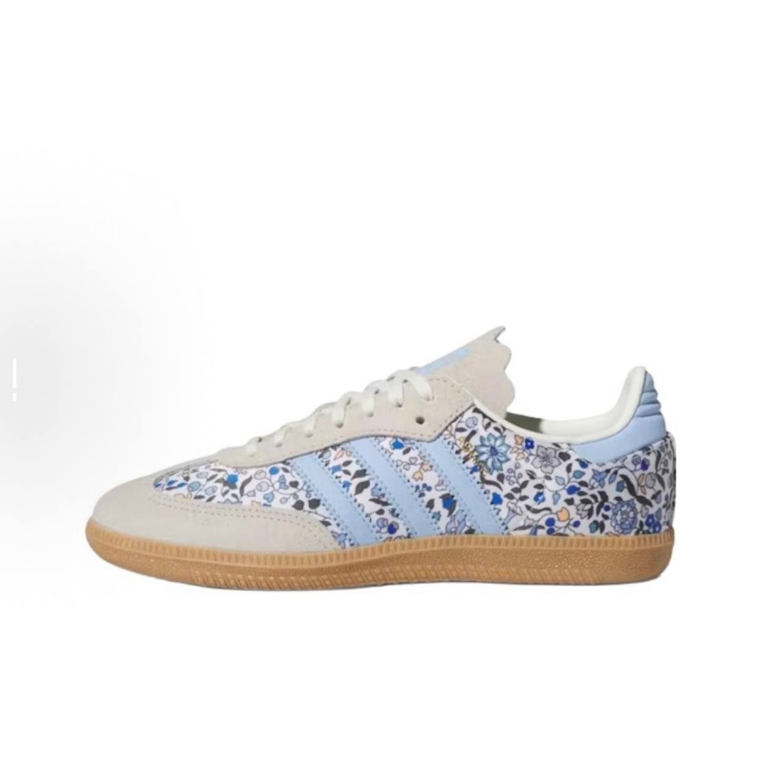  Adidas