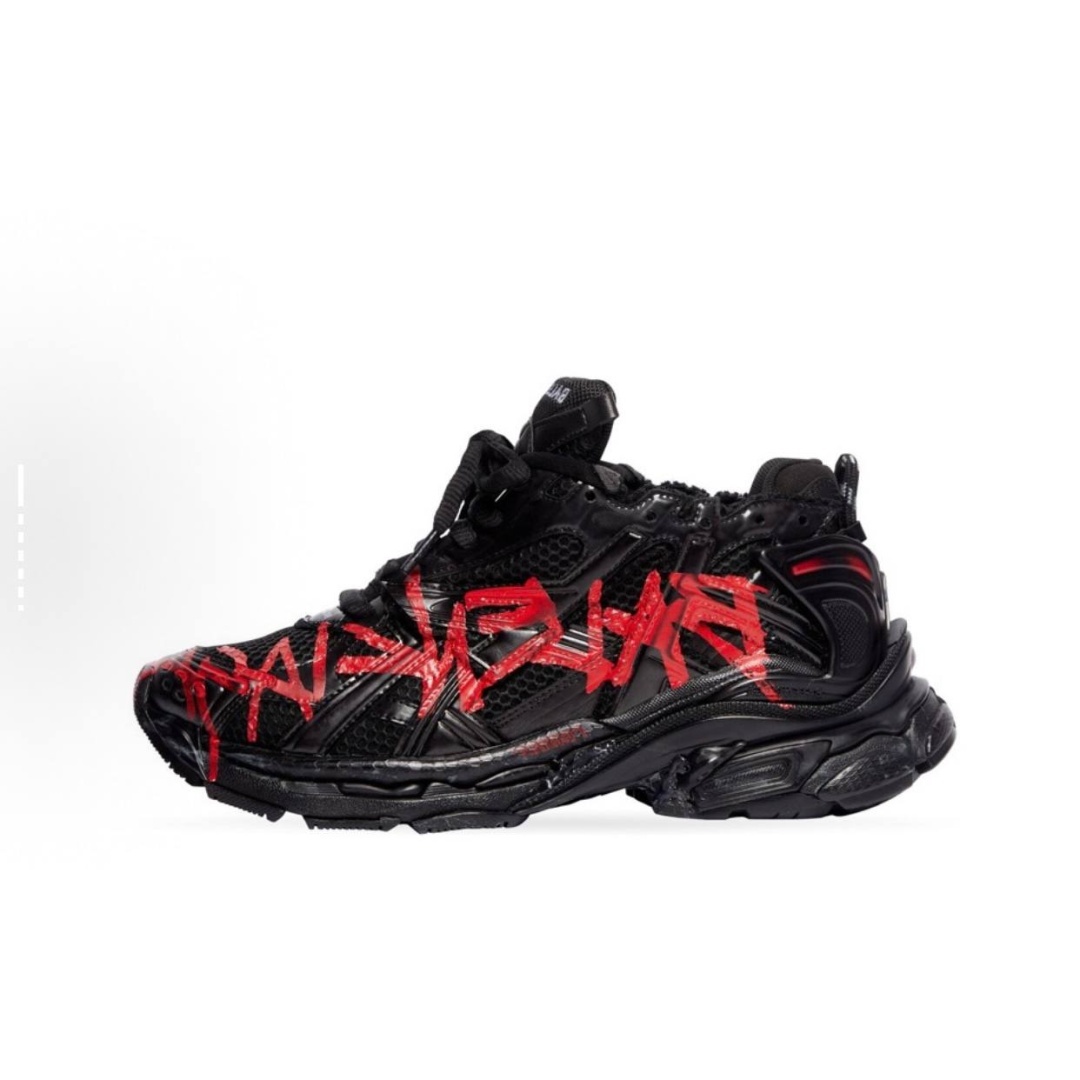  Balenciaga