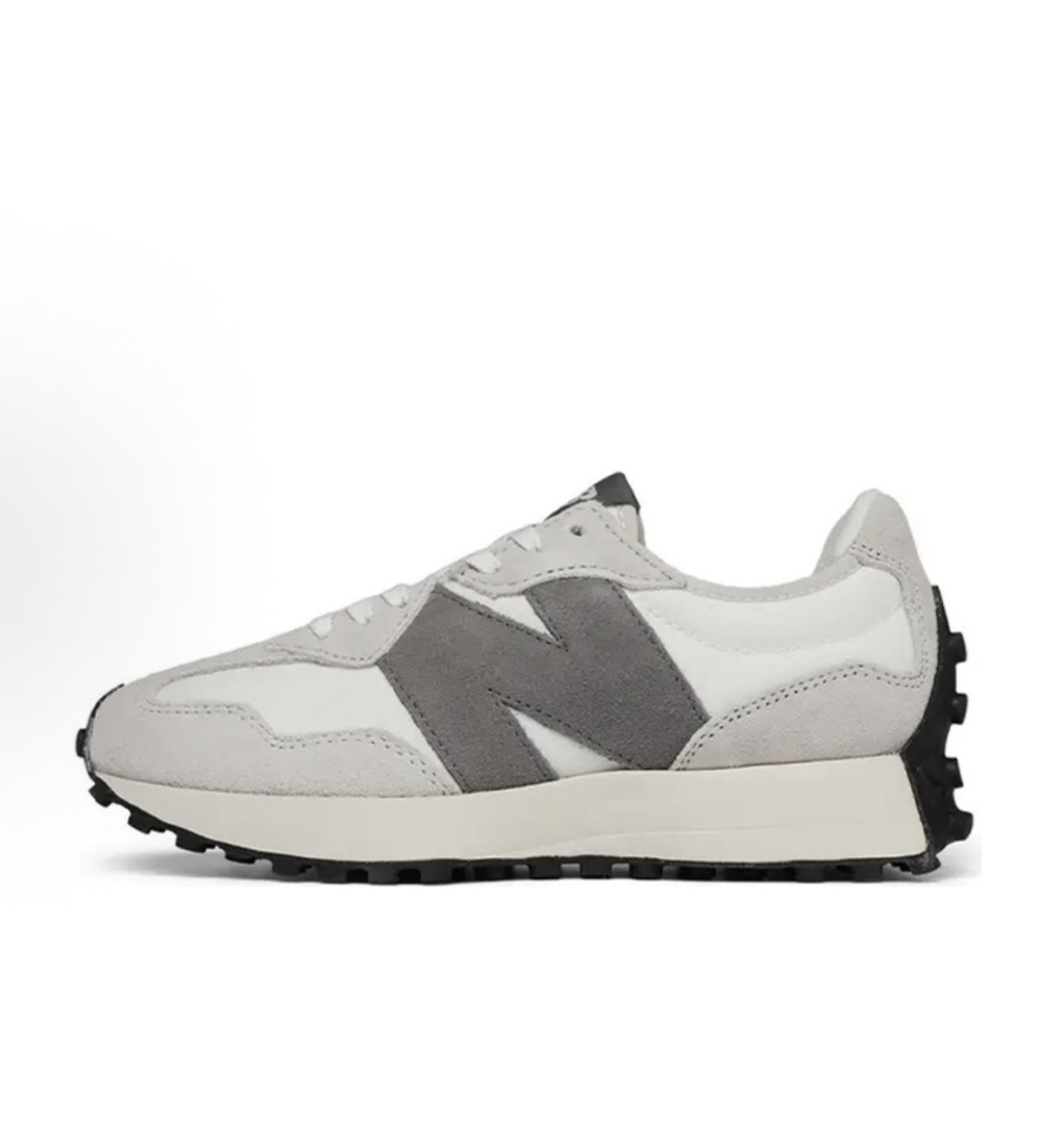 New Balance  New Balance