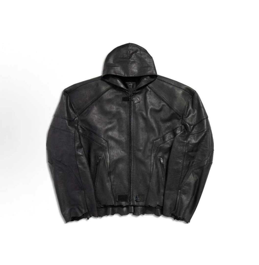  Balenciaga