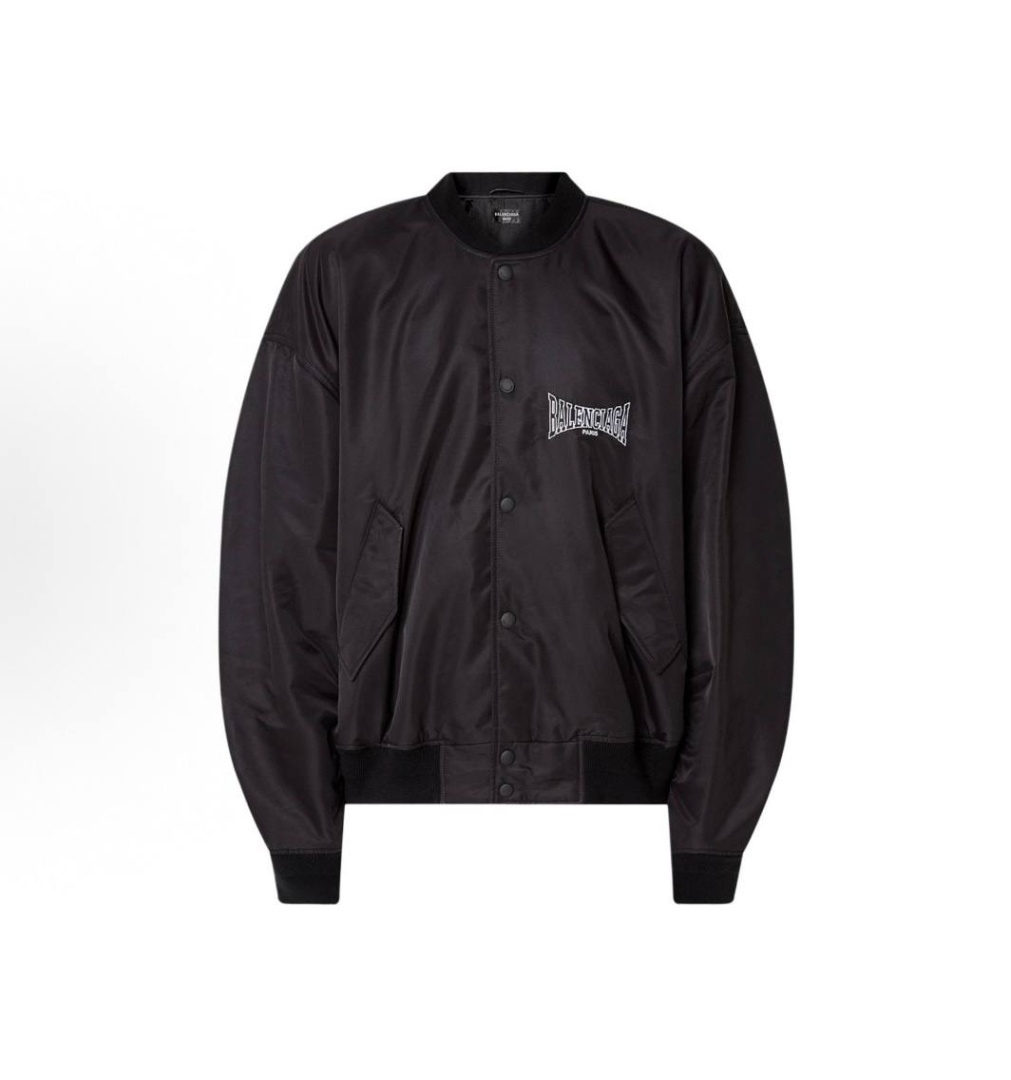  Balenciaga