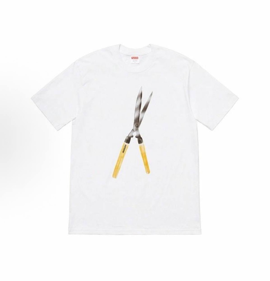 Supreme  Supreme