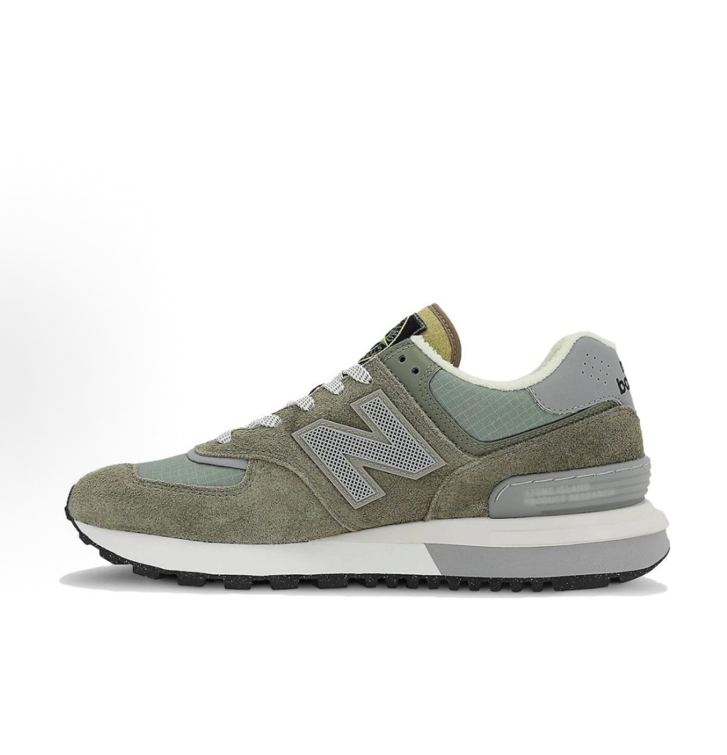 New Balance  New Balance