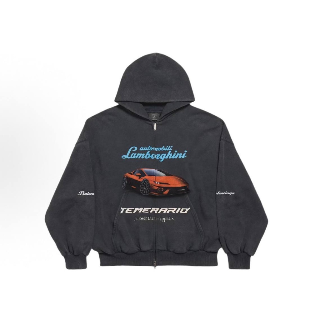  Balenciaga