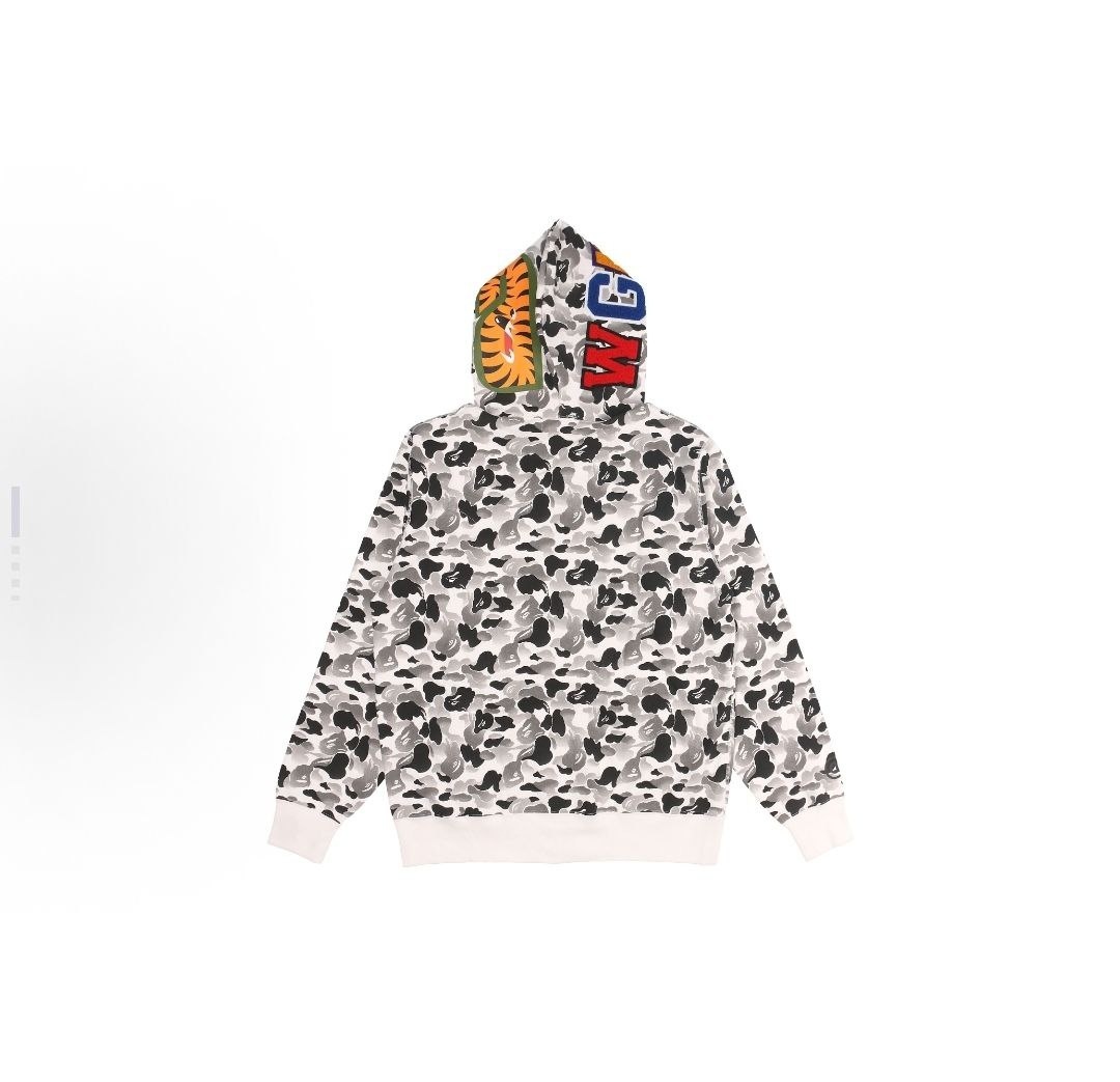  BAPE